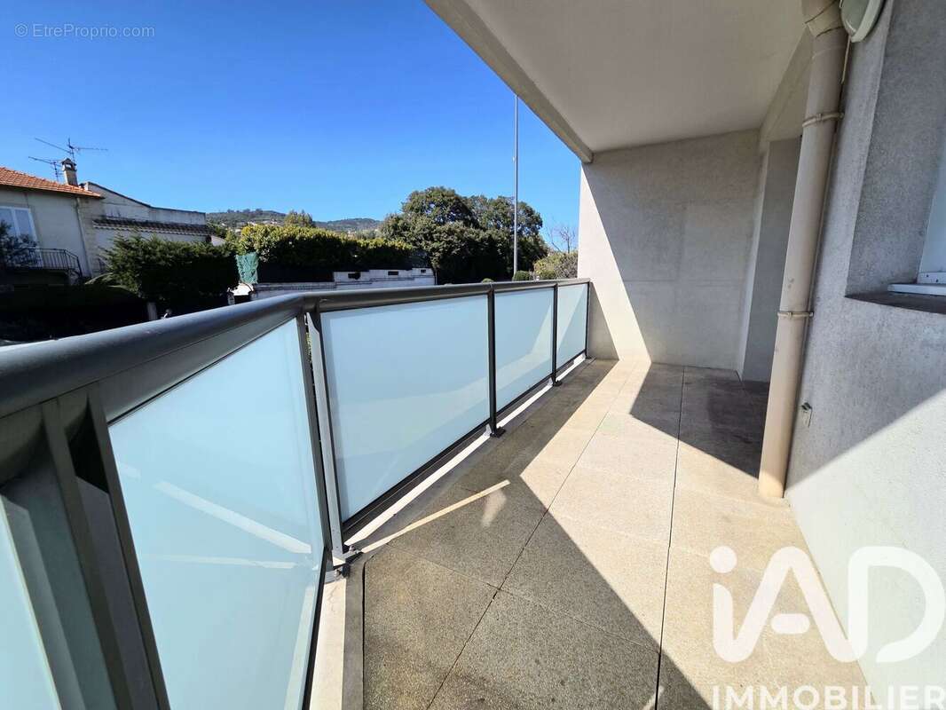 Photo 1 - Appartement à MANDELIEU-LA-NAPOULE