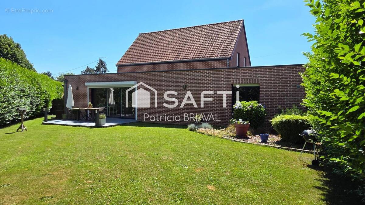 Photo 1 - Maison à SERVINS
