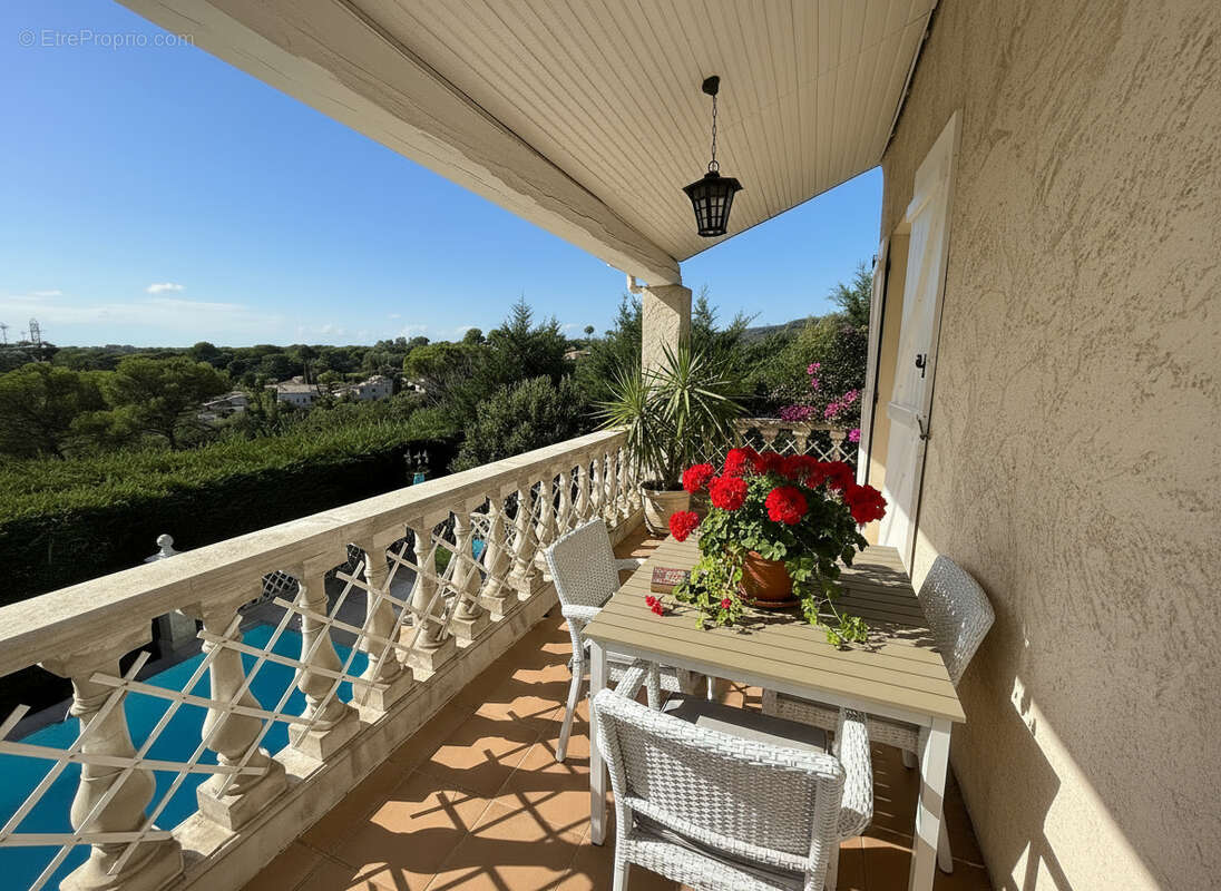 Maison à SAINT-RAPHAEL