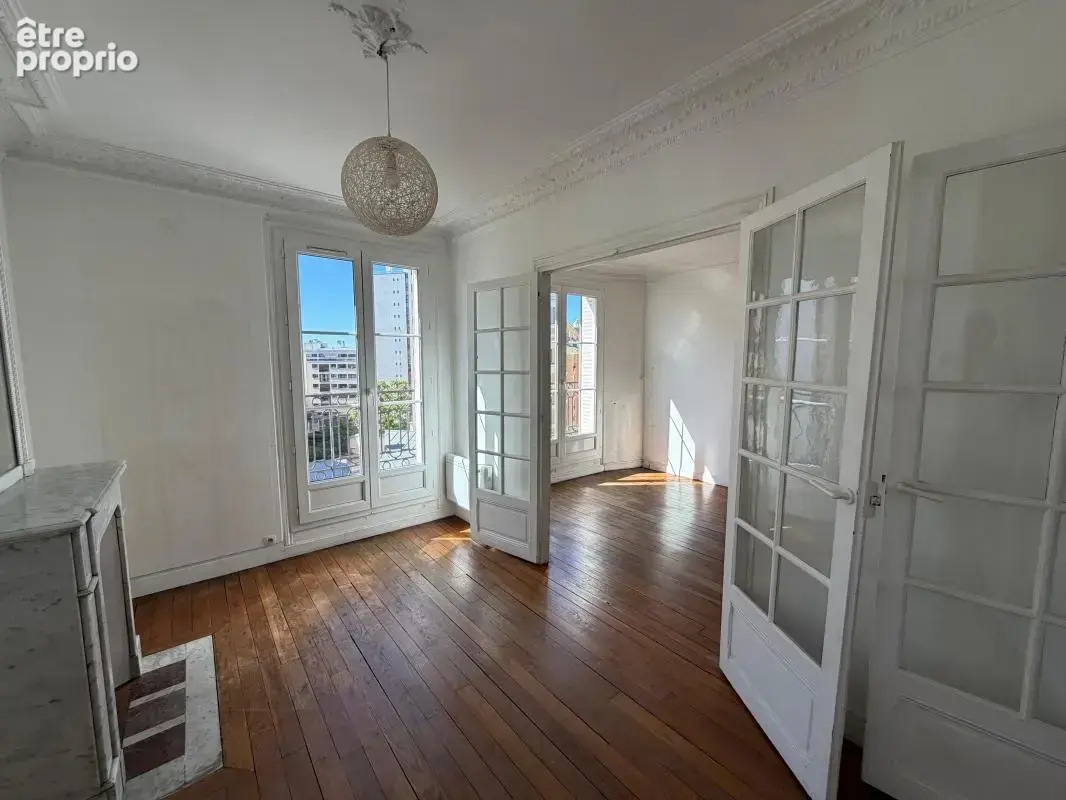 Appartement de 3 pièces de 50m2 au 5e étage Quartier Pelleport/St-Fargeau - photo 2