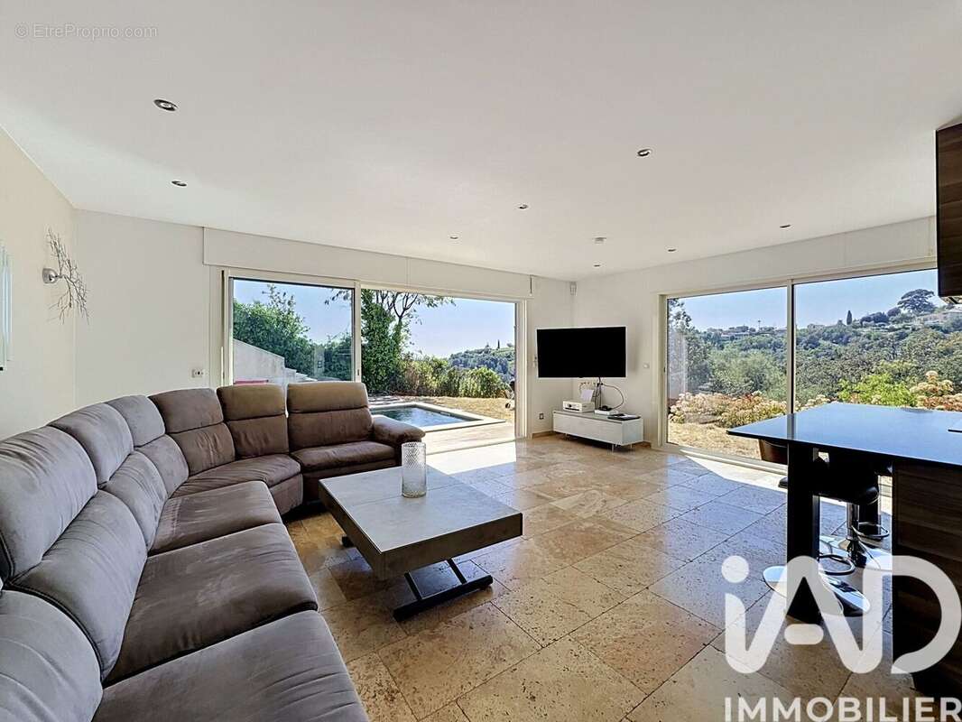 Maison 138 m² à Nice  - photo 4