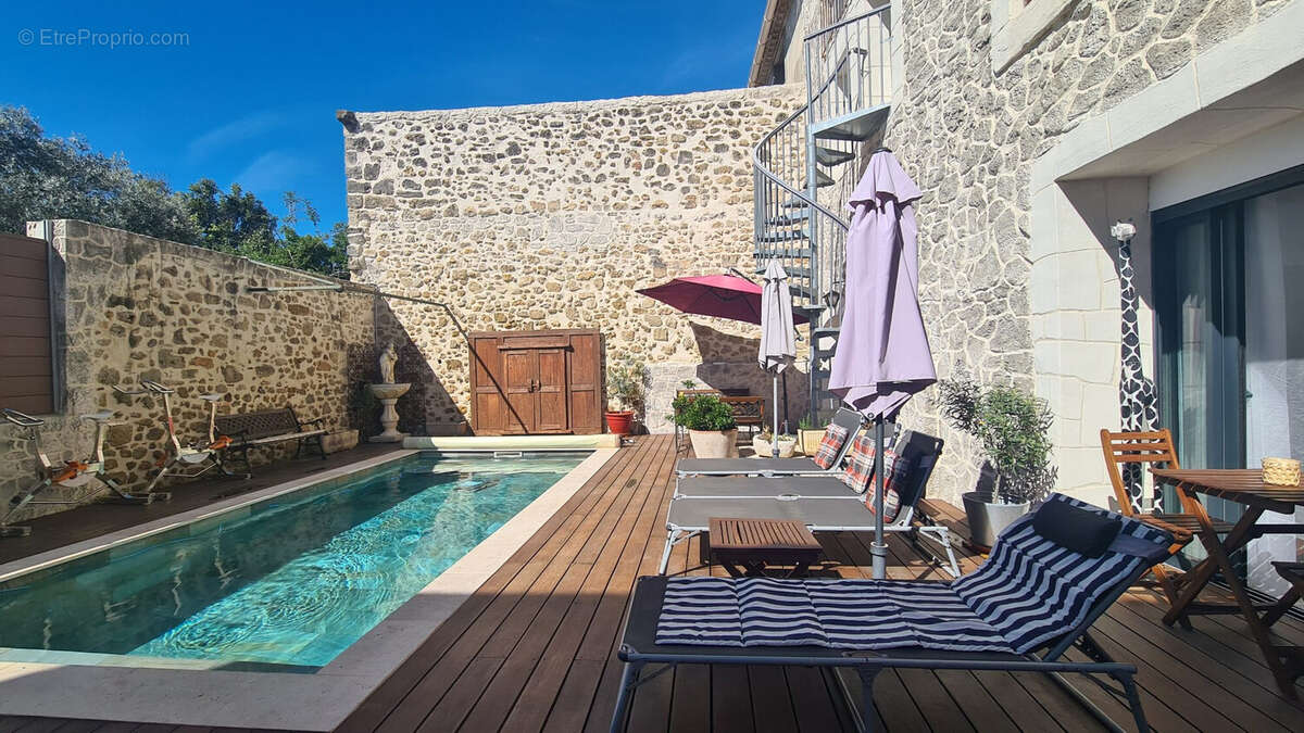 Maison à LE POUGET