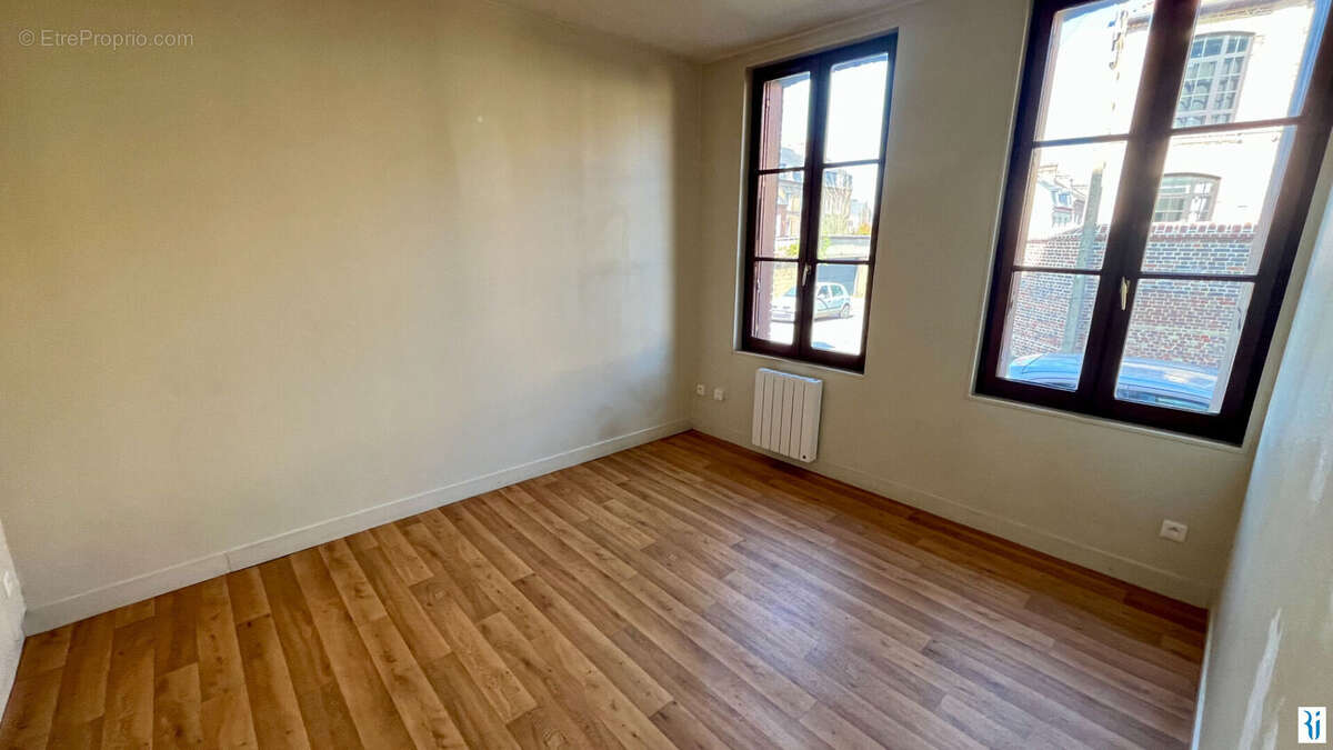 Appartement à CAUDEBEC-LES-ELBEUF