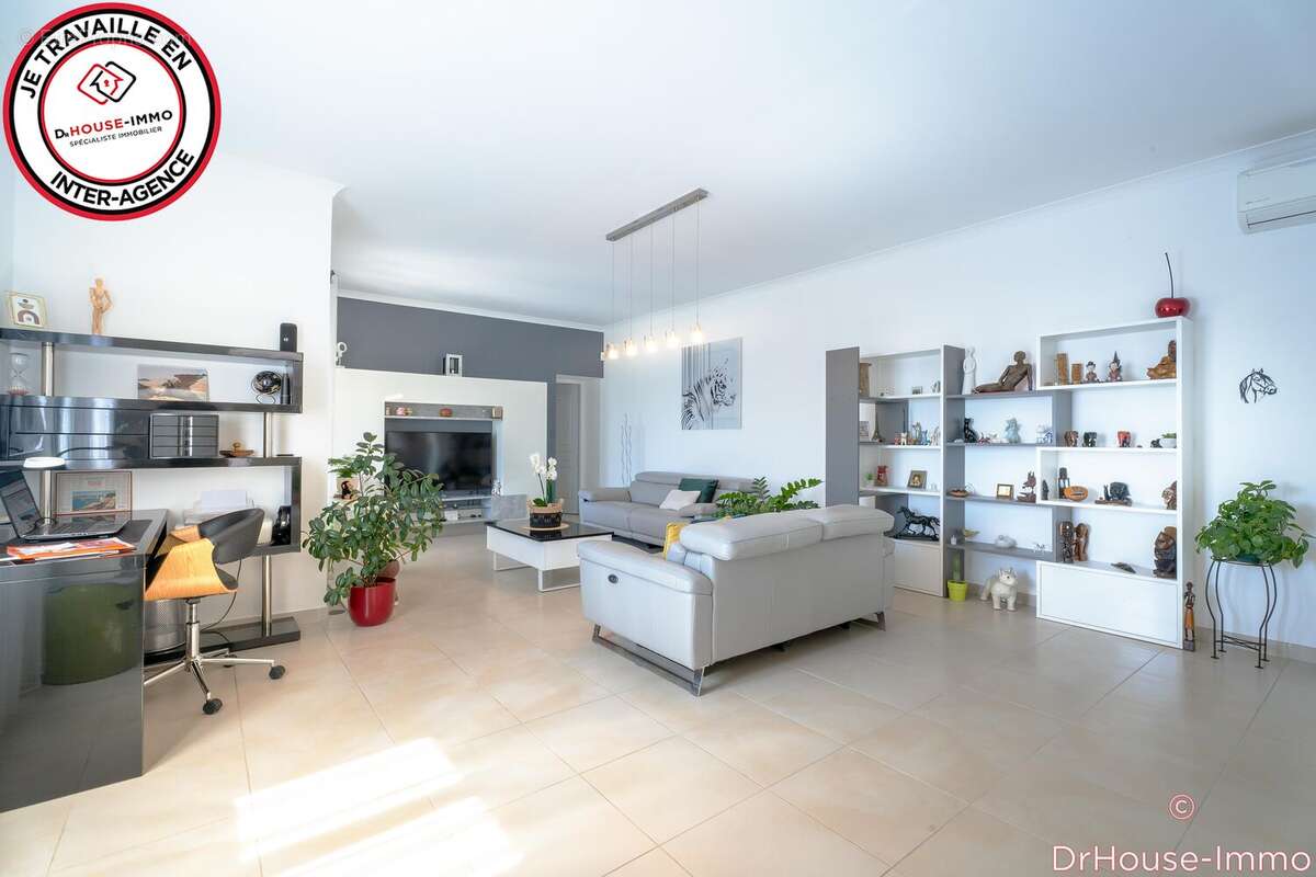 Maison 127 m² à Collobrieres  - photo 18