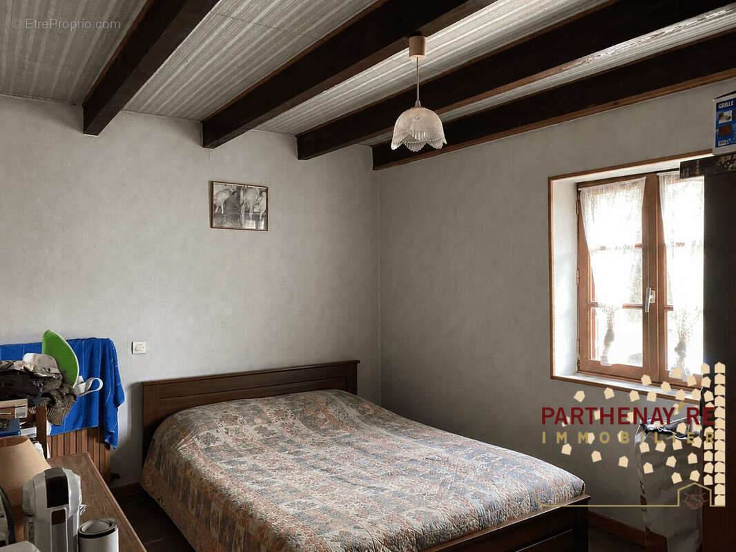 Maison à LA PEYRATTE