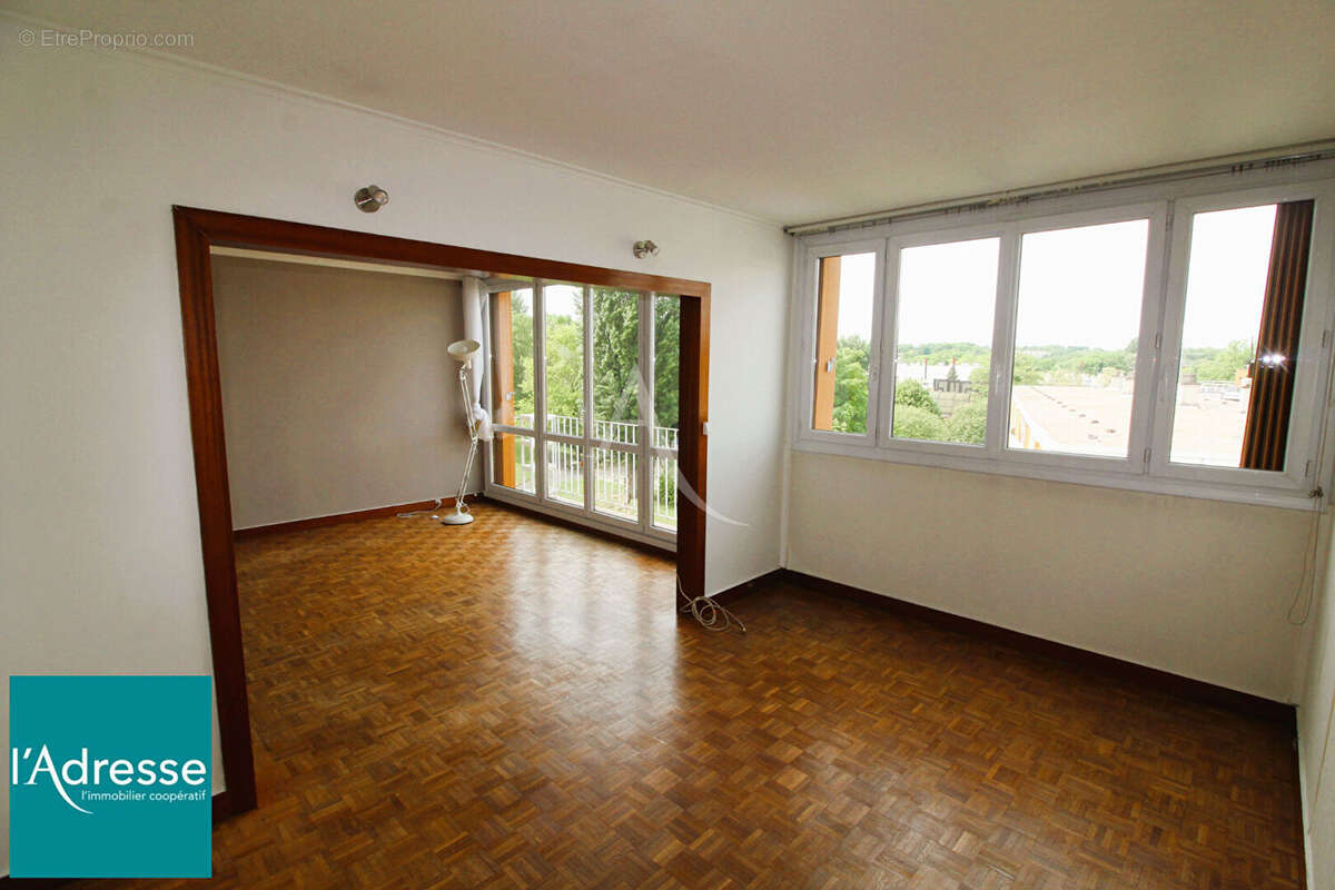 Appartement à MORSANG-SUR-ORGE