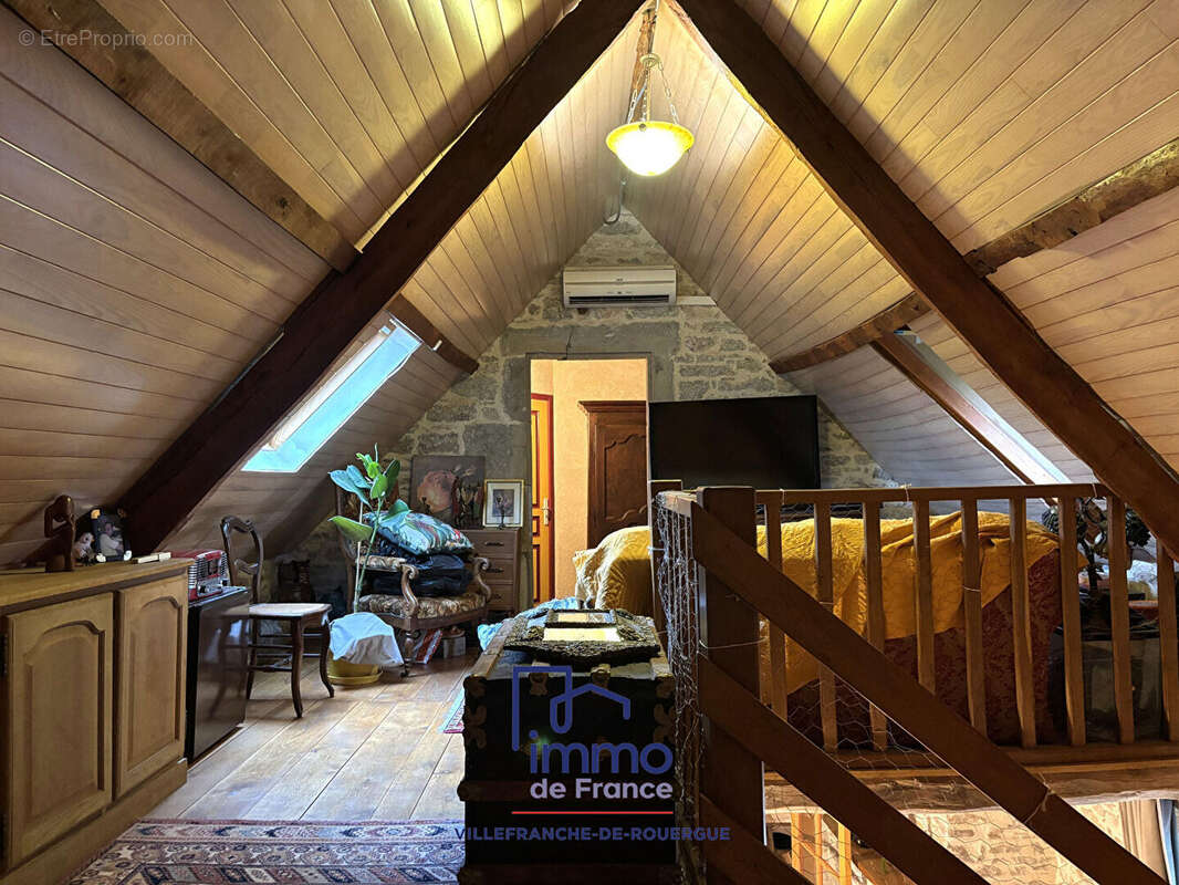 Maison à SAINT-JEAN-DE-LAUR