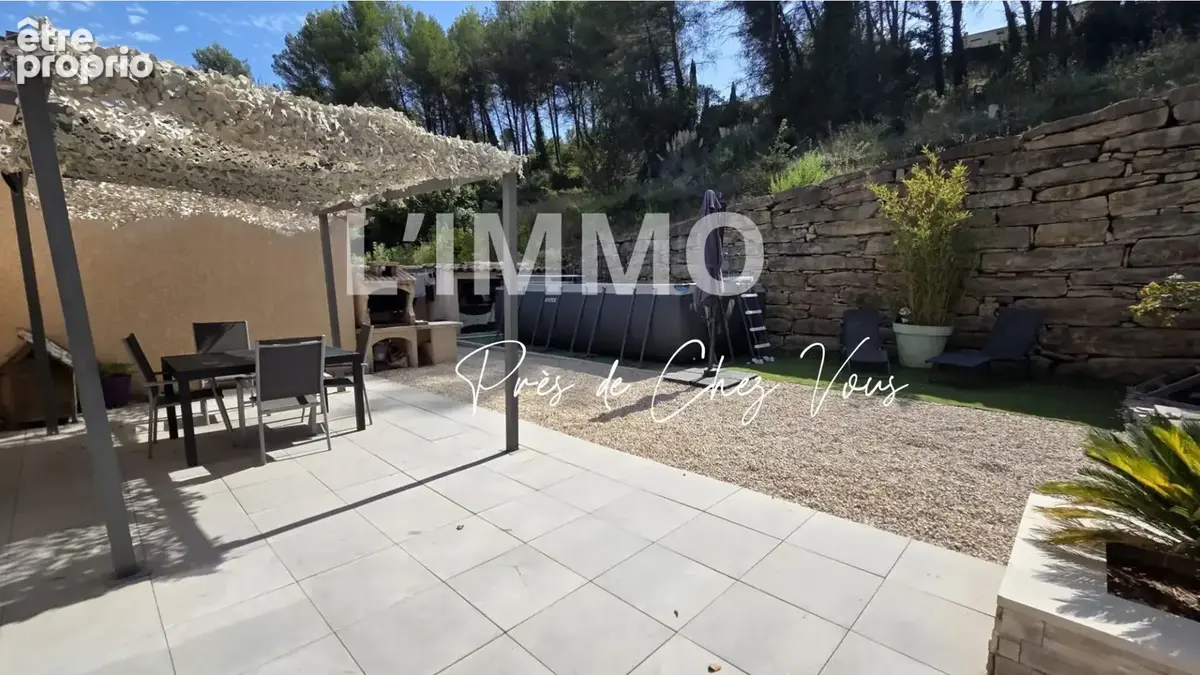 Maison de plain-pied avec jardin, garage et stationnements - photo 3