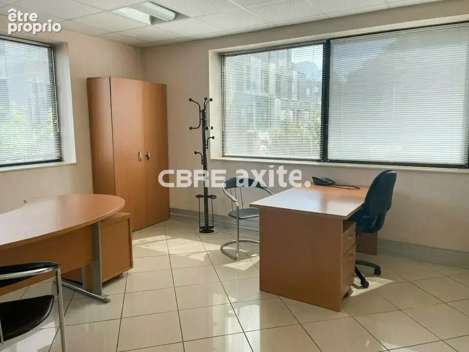 Commerce 225 m² à vendre à Chambery (73000) - photo 6