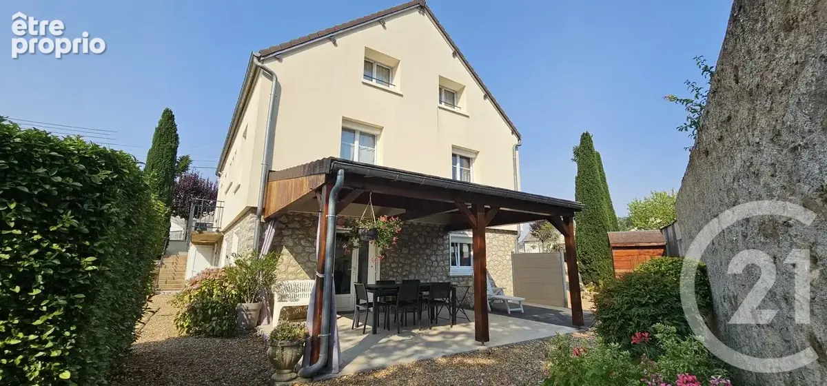 Maison 6 pièces 146 m² à vendre à Bonneval (28800) - photo 1