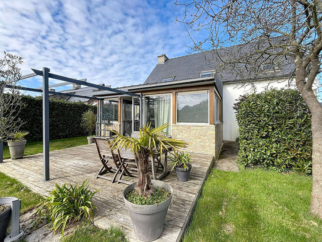 Maison à SAINT-MELOIR-DES-ONDES