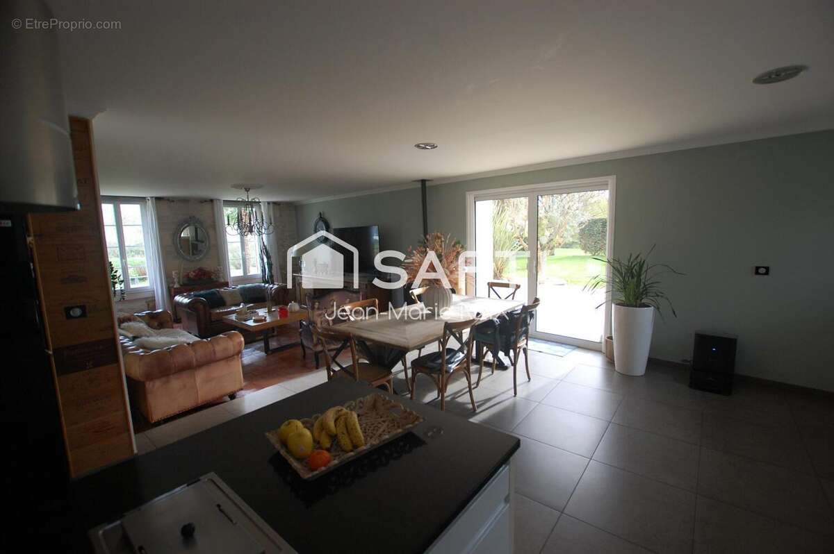 Photo 3 - Maison à SAINT-AUBIN-DE-BLAYE