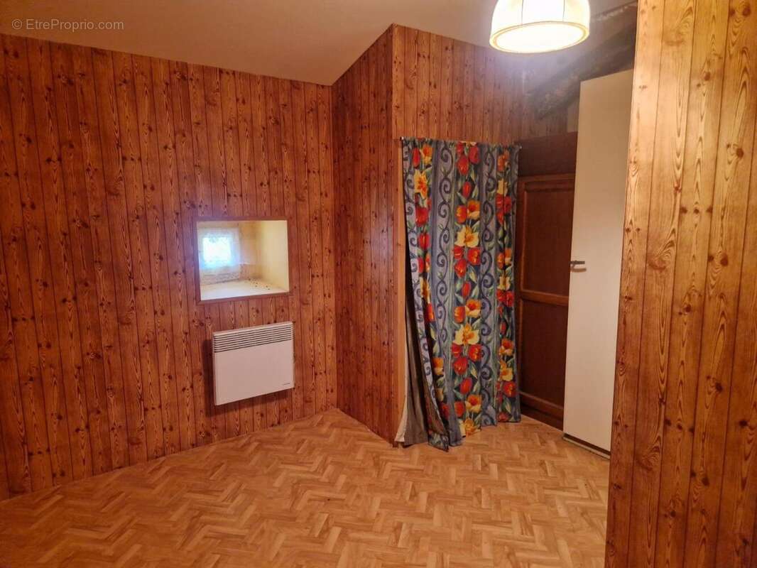 Maison 121 m² à Valignat  - photo 6