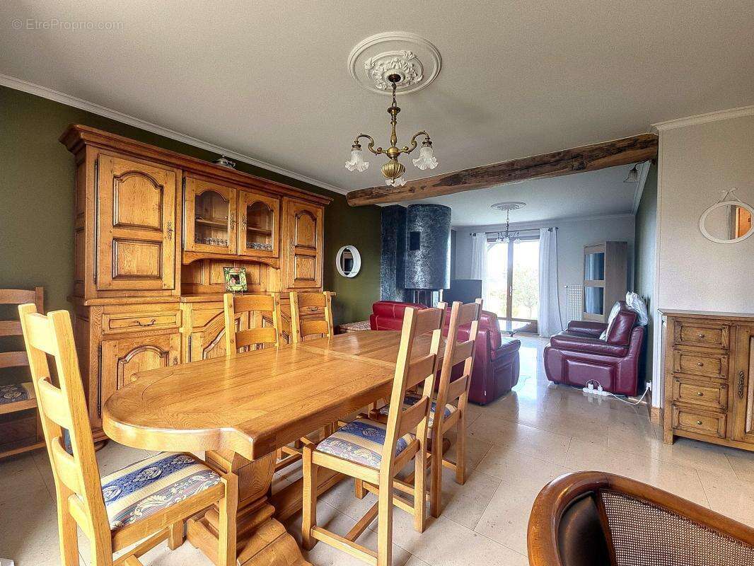 Maison à THOREY-EN-PLAINE