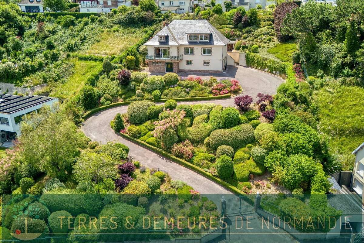Propriété d'exception avec vue mer panoramique 180°, prestations haut de gamme sur les hauteurs du Tréport - photo 17