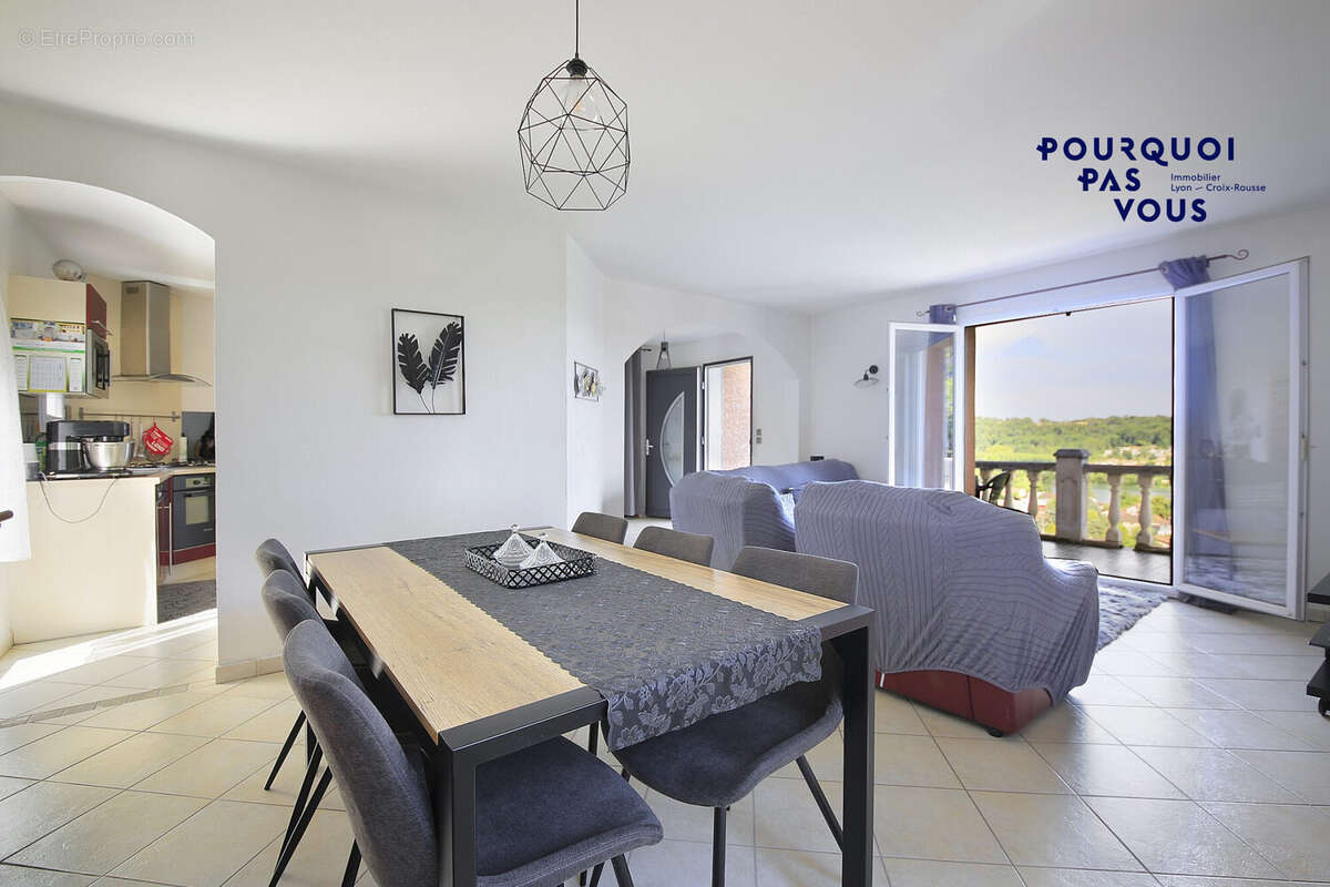 Maison 200 m² à Couzon-Au-Mont-D'or  - photo 9