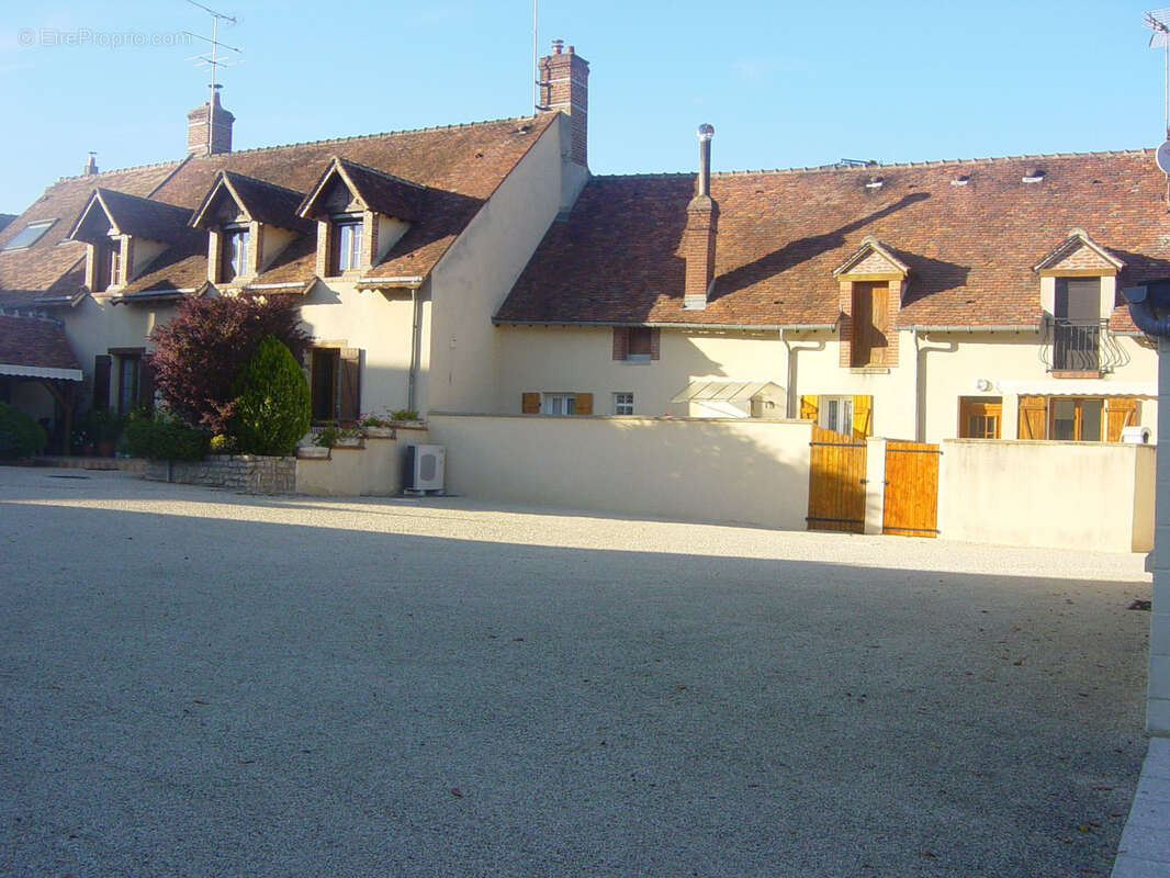 Maison à NOGENT-SUR-VERNISSON