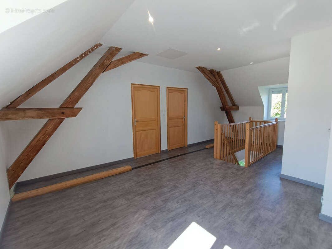 Maison à SANCERGUES