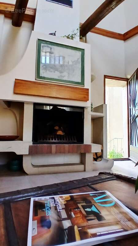 Maison à VILLEMAGNE-L&#039;ARGENTIERE