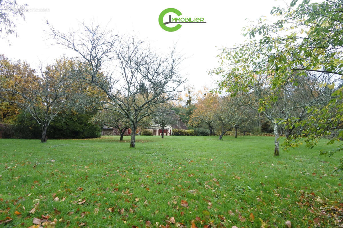 Maison à BONNETABLE