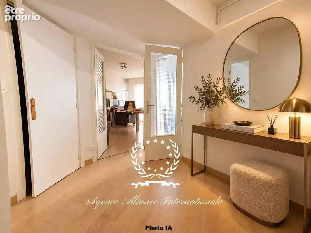 Cannes – 3 pièces • plein sud • terrasse • beau potentiel - photo 2