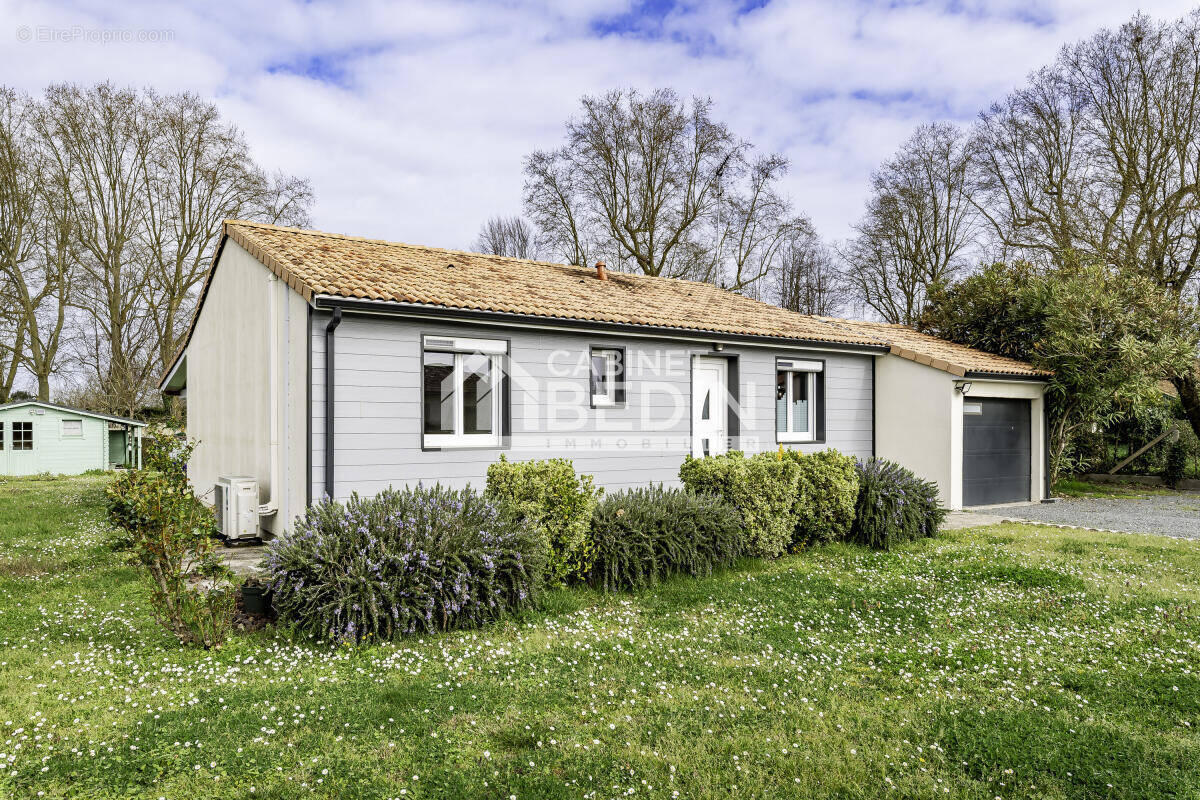 Maison à SAINTE-EULALIE