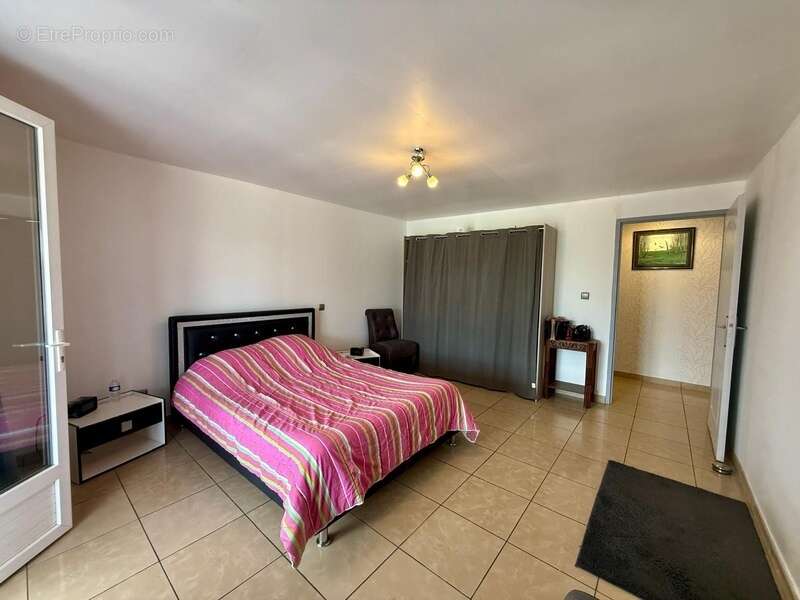 Villa à PEYRIAC MINERVOIS de 135 m2 environ, 3 chambres, piscine, garage  terrain 885m2 - photo 11