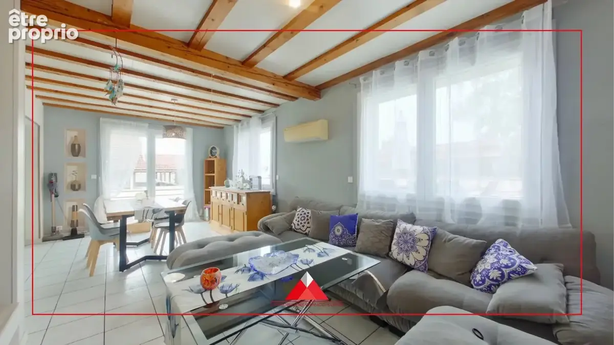 Maison avec appartement indépendant dans le centre de Frasne - photo 2