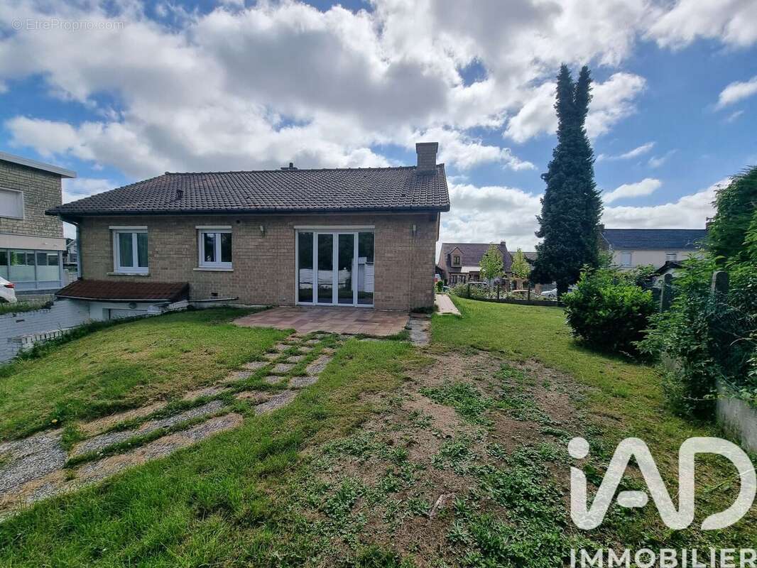 Photo 3 - Maison à AVION