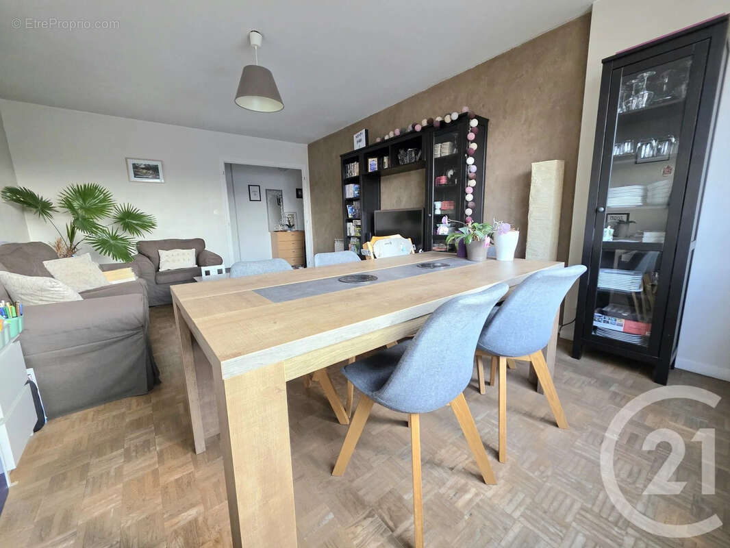 Appartement à VILLEURBANNE