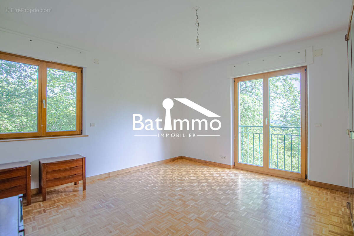 Maison 295 m² à Metz  - photo 7