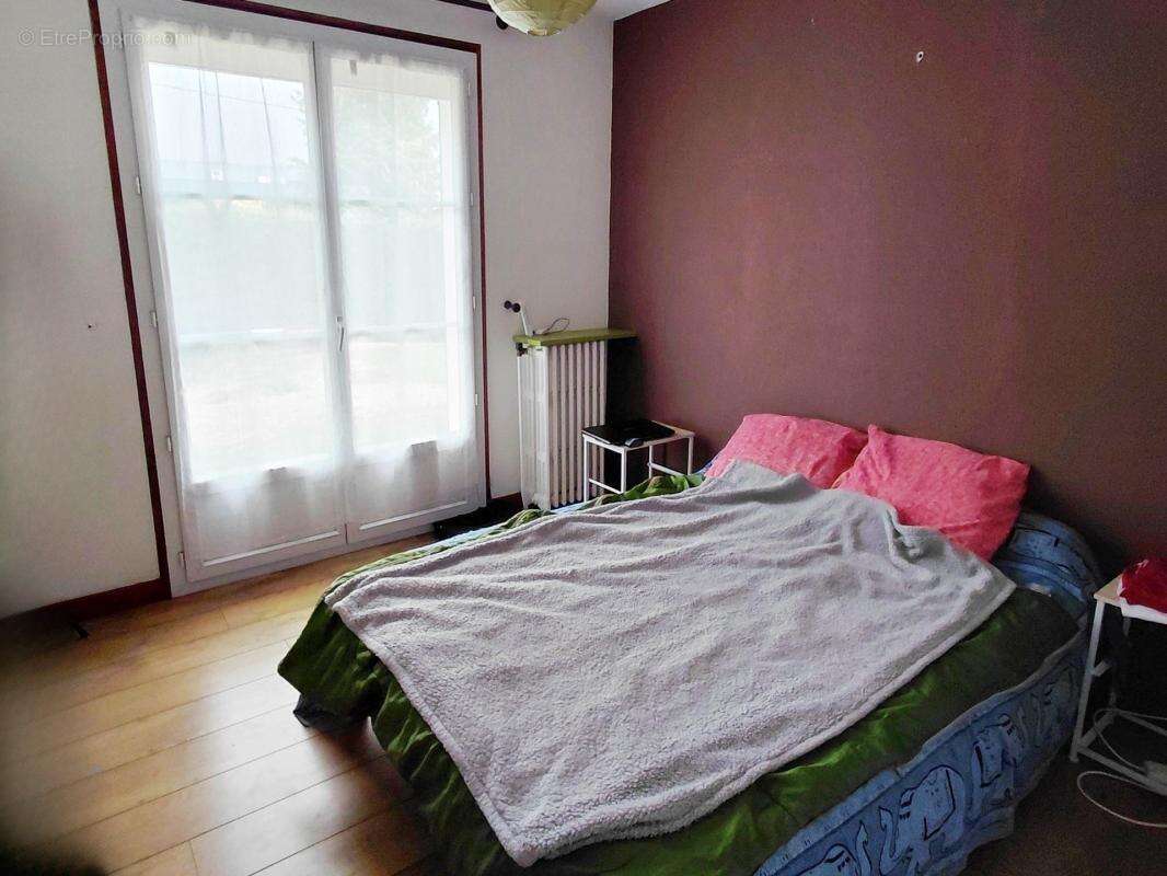 Maison à vendre 7 pièces BRIENON SUR ARMANCON (89) - photo 10