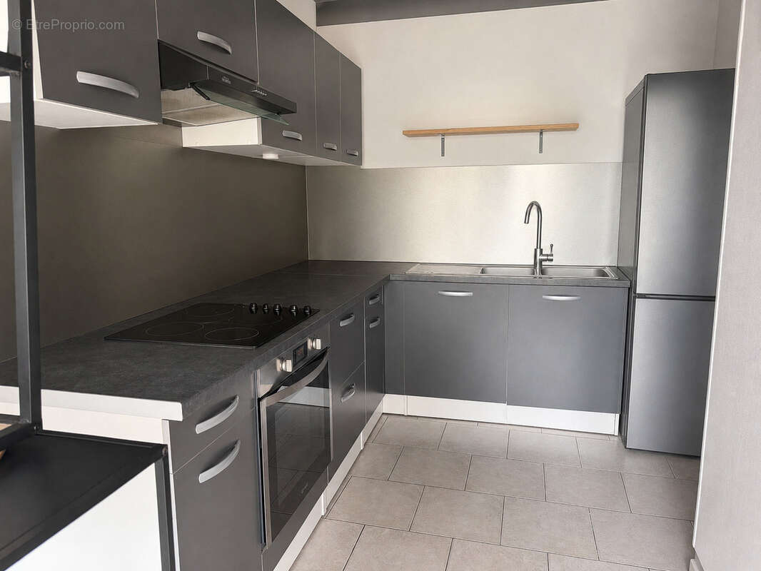 2 maisons sur plus d'1 hectare - photo 12