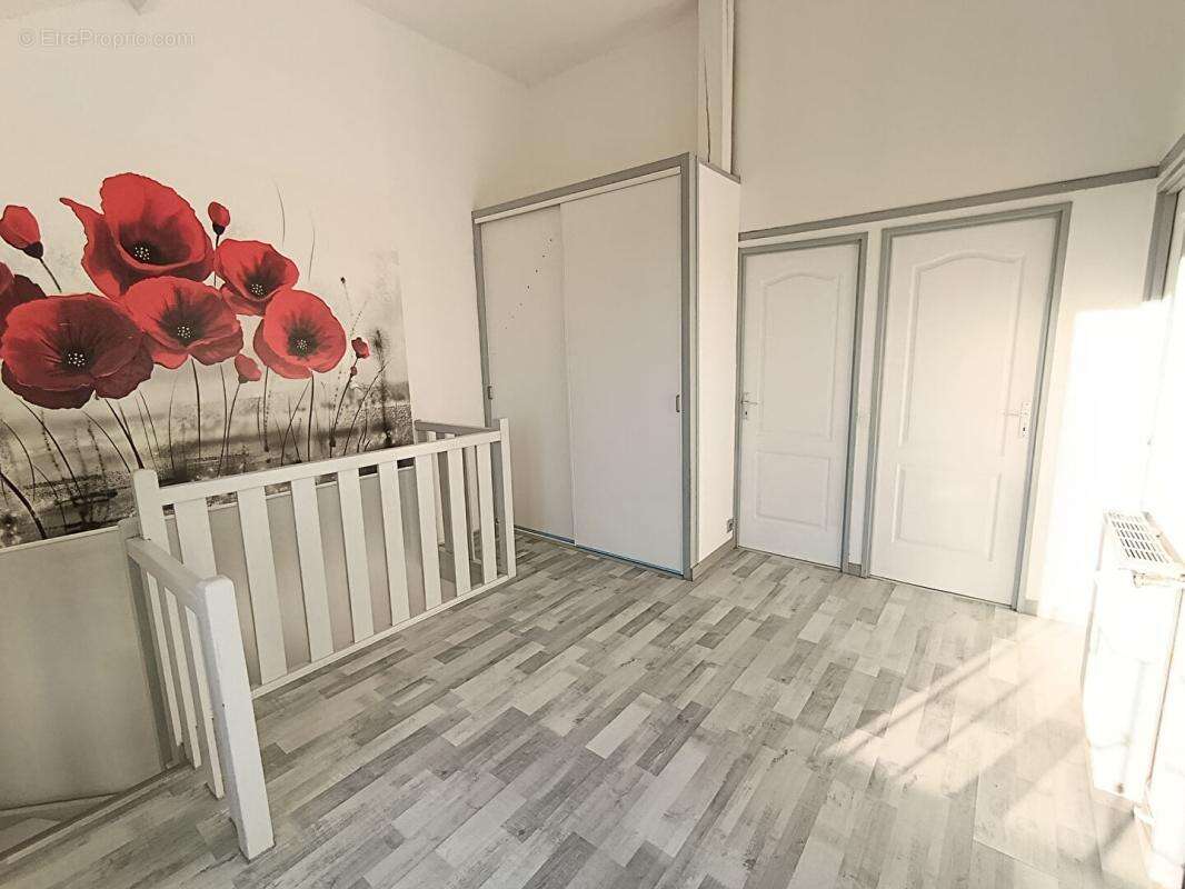 Appartement à MOISSY-CRAMAYEL