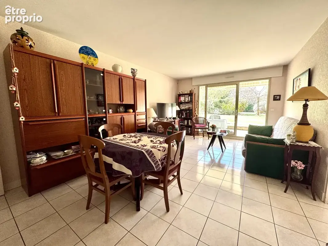 Appartement à LE PERREUX-SUR-MARNE