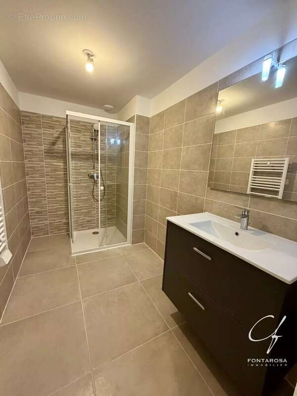 Appartement à FREJUS