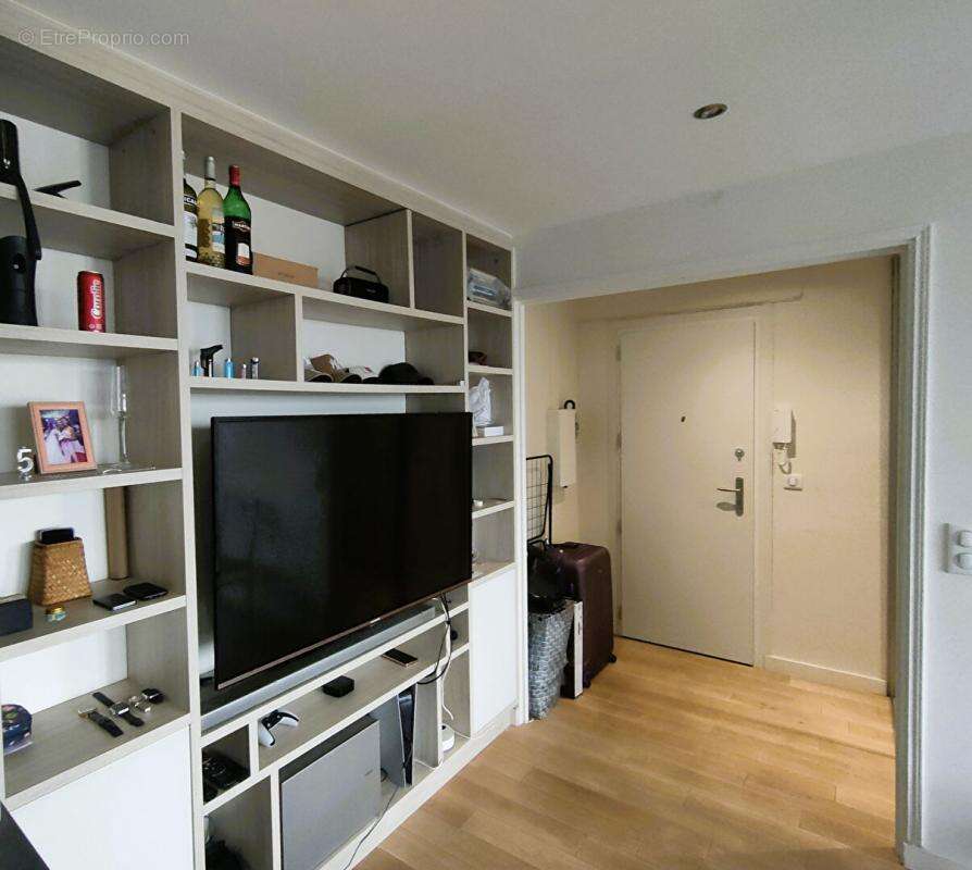 Appartement à PARIS-20E