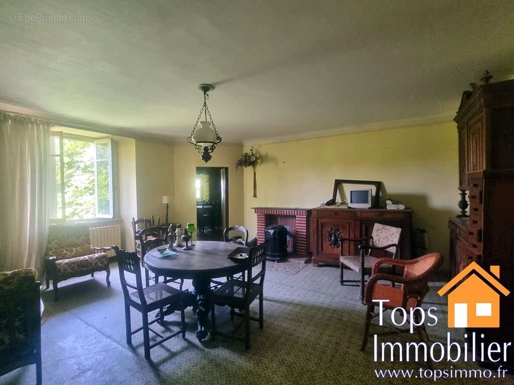 Maison à VILLEFRANCHE-DE-ROUERGUE