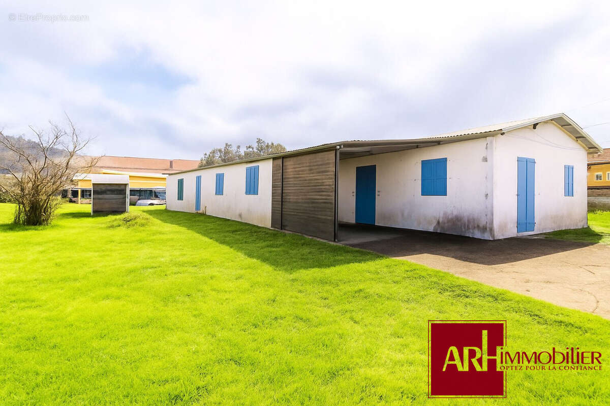 Maison à SAINT-PIERRE