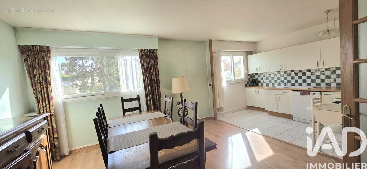 Photo 1 - Appartement à POISSY