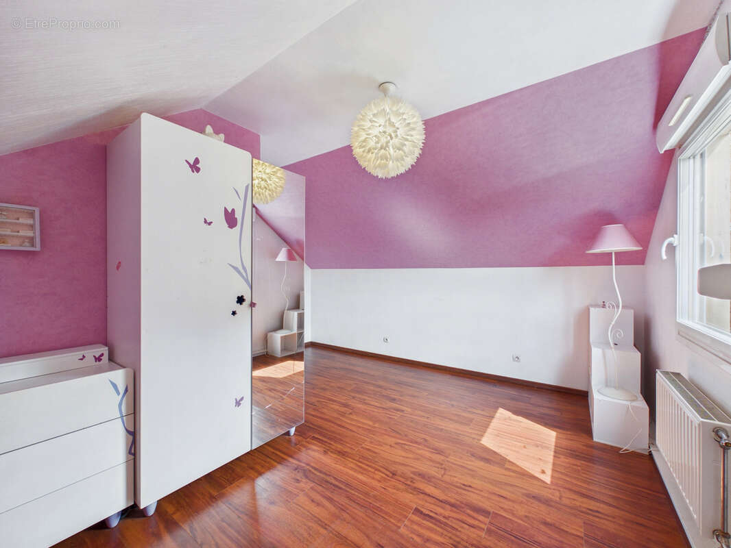 Maison Familiale à fort potentiel au coeur de MARLY - photo 12