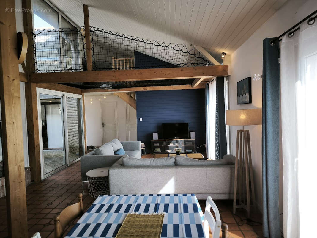 Maison à SAINT-MICHEL-CHEF-CHEF
