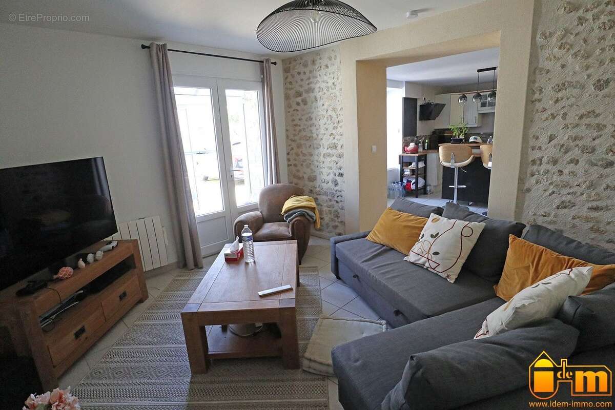 Maison 84 m² à Mereville  - photo 5