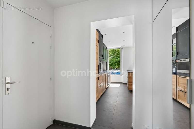 Appartement à ISSY-LES-MOULINEAUX