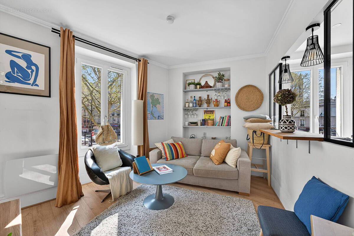 Appartement à PARIS-20E