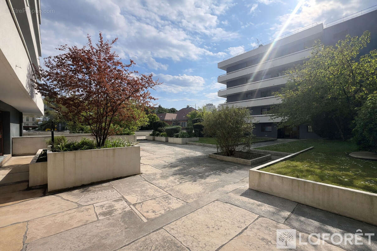 Appartement à SEVRES