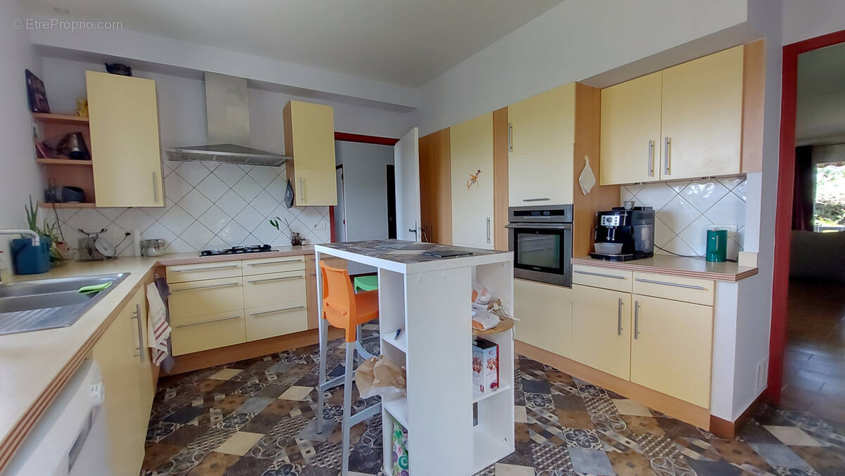 Maison à PONT-SAINT-ESPRIT