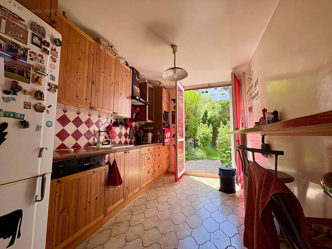 Appartement à FONTENAY-SOUS-BOIS