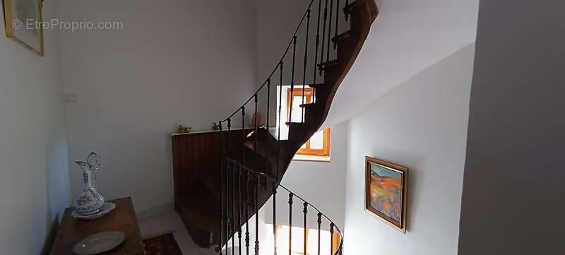Maison à SAUVAGNAT-SAINTE-MARTHE