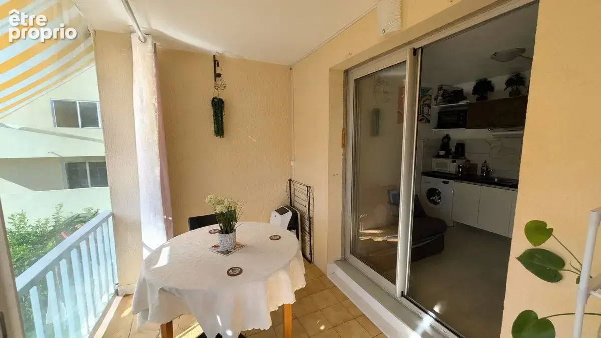 Appartement 1 pièce 21 m² à vendre à La Ciotat (13600) - photo 2